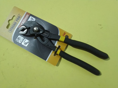 Art. 150089
