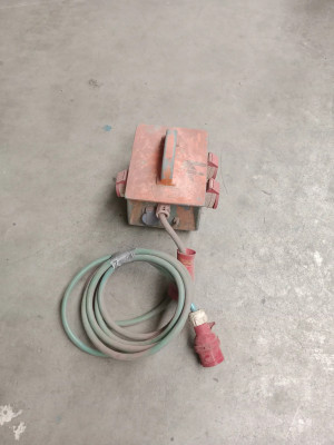 Art. 102568