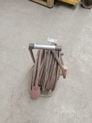 Art. 102569